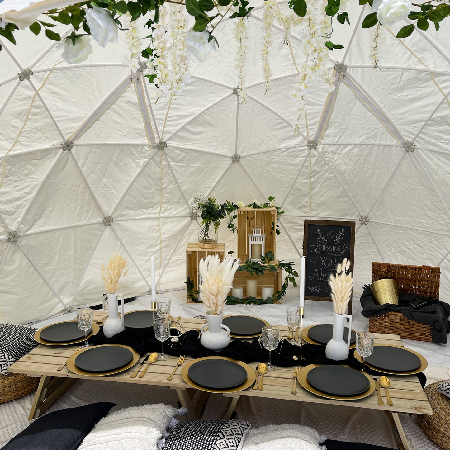 Igloo Picnic & Brunch