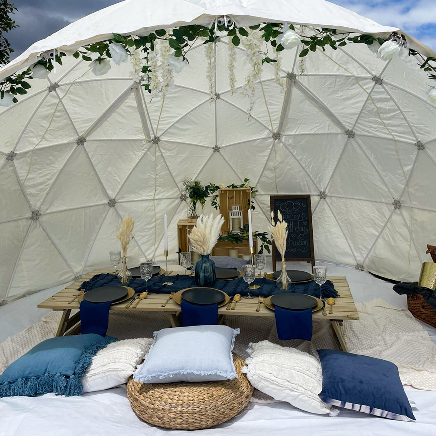 Igloo Picnic & Brunch