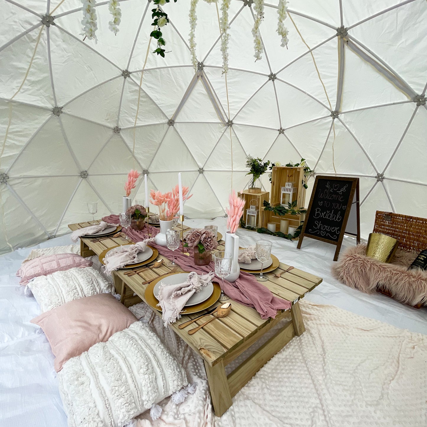 Igloo Picnic & Brunch